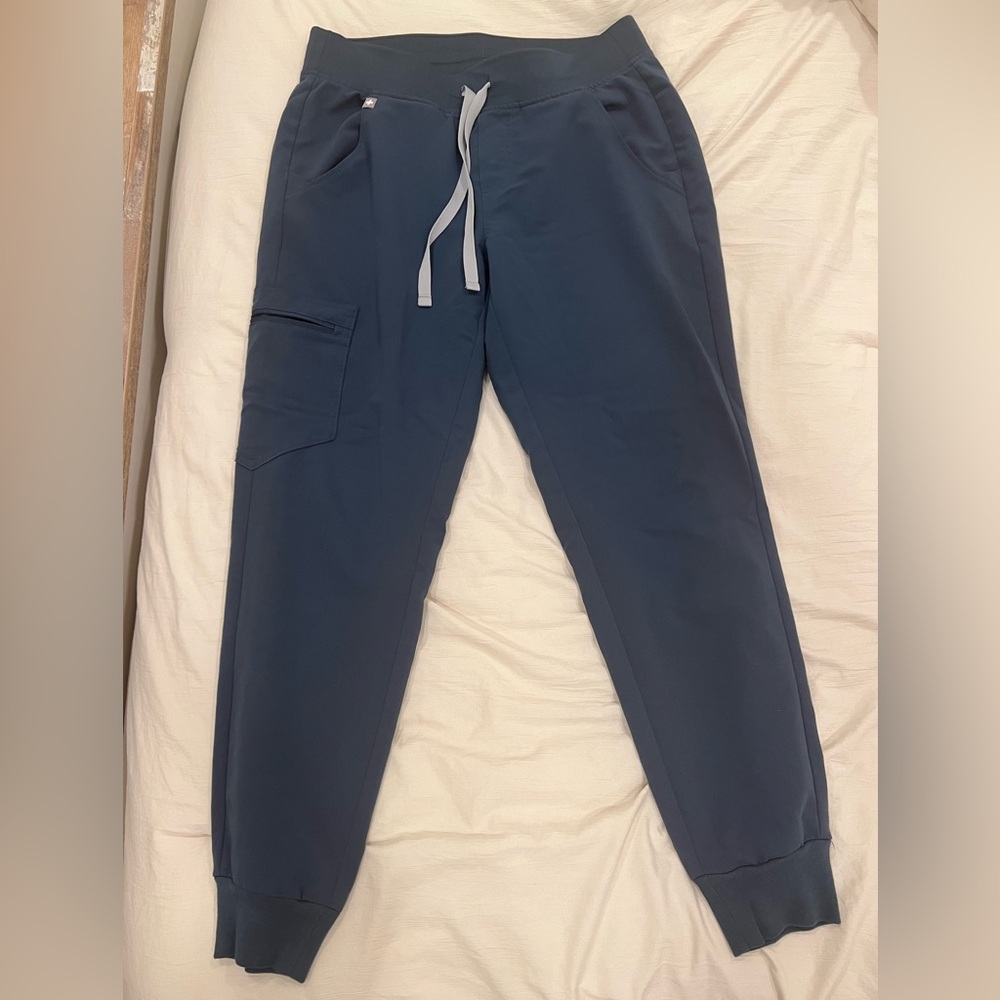 Figs jogger scrub pants